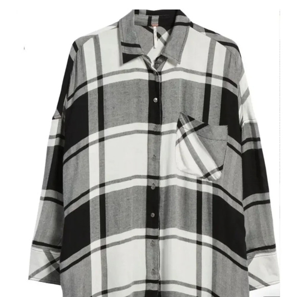 Free People Black White Plaid Rainy Day Oversized Tunic Top Size XS Button Down - Picture 4 of 11